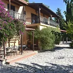 Azienda Agrituristica Biologica Il Querceto
