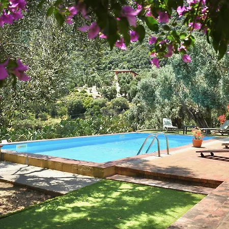 Azienda Agrituristica Biologica Il Querceto Farm stay Santa Severina