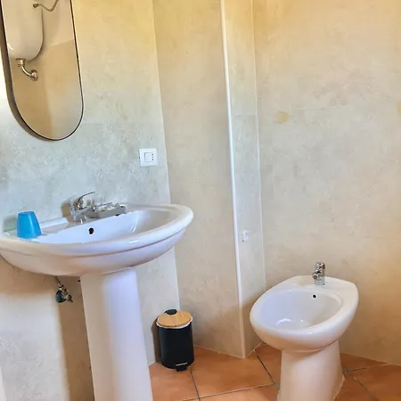 Azienda Agrituristica Biologica Il Querceto Farm stay *