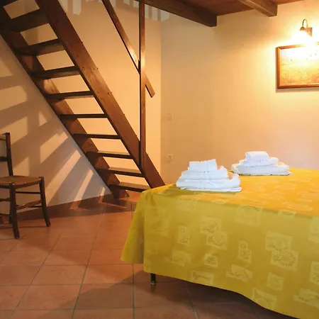 Azienda Agrituristica Biologica Il Querceto *