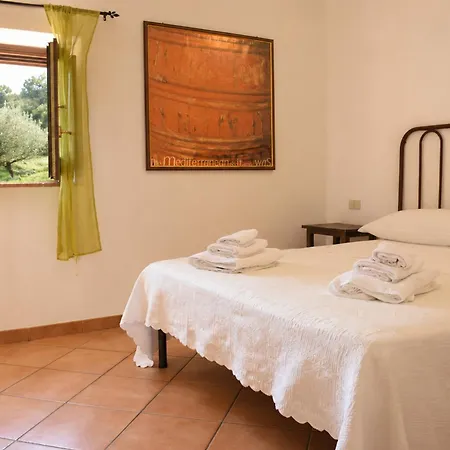Azienda Agrituristica Biologica Il Querceto * Αγία Σεβερίνα