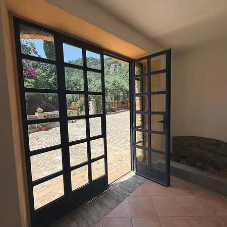 Azienda Agrituristica Biologica Il Querceto Farma *