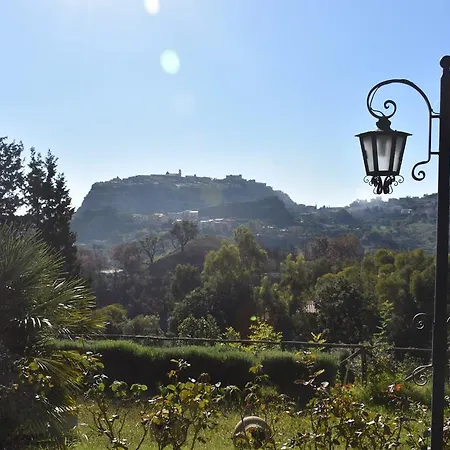 Azienda Agrituristica Biologica Il Querceto Agroturismo Santa Severina