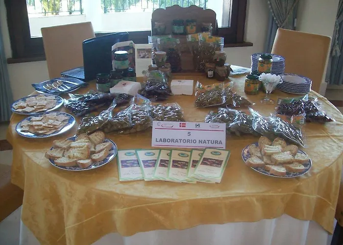 Azienda Agrituristica Biologica Il Querceto בית חווה Santa Severina